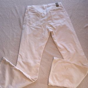 listing-status-banner